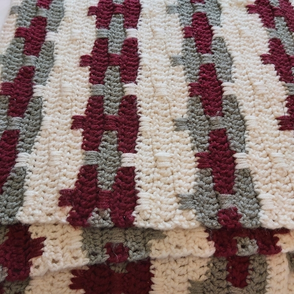 Hand made blanket - Picture 4 of 6